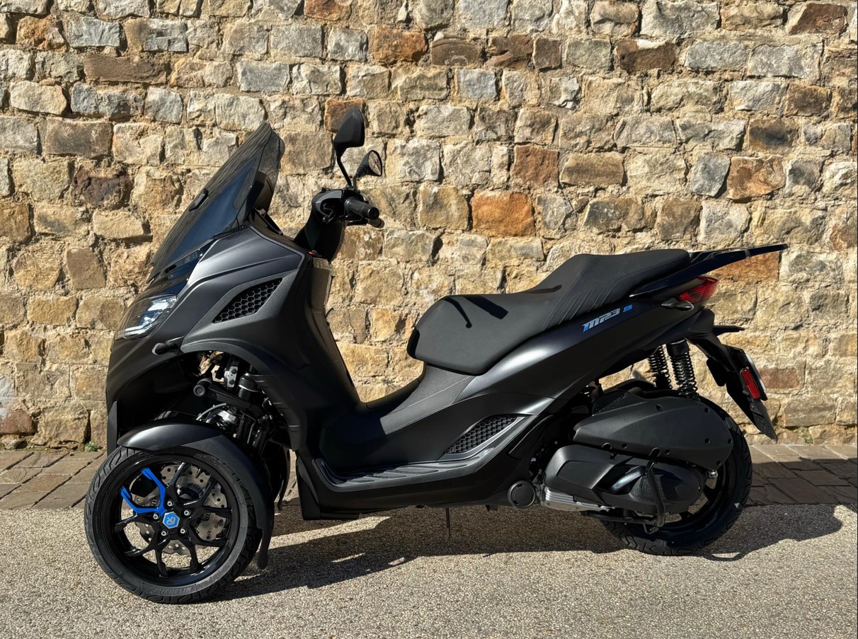 PIAGGIO MP3 310 SPORT - piaggiogroup.ba